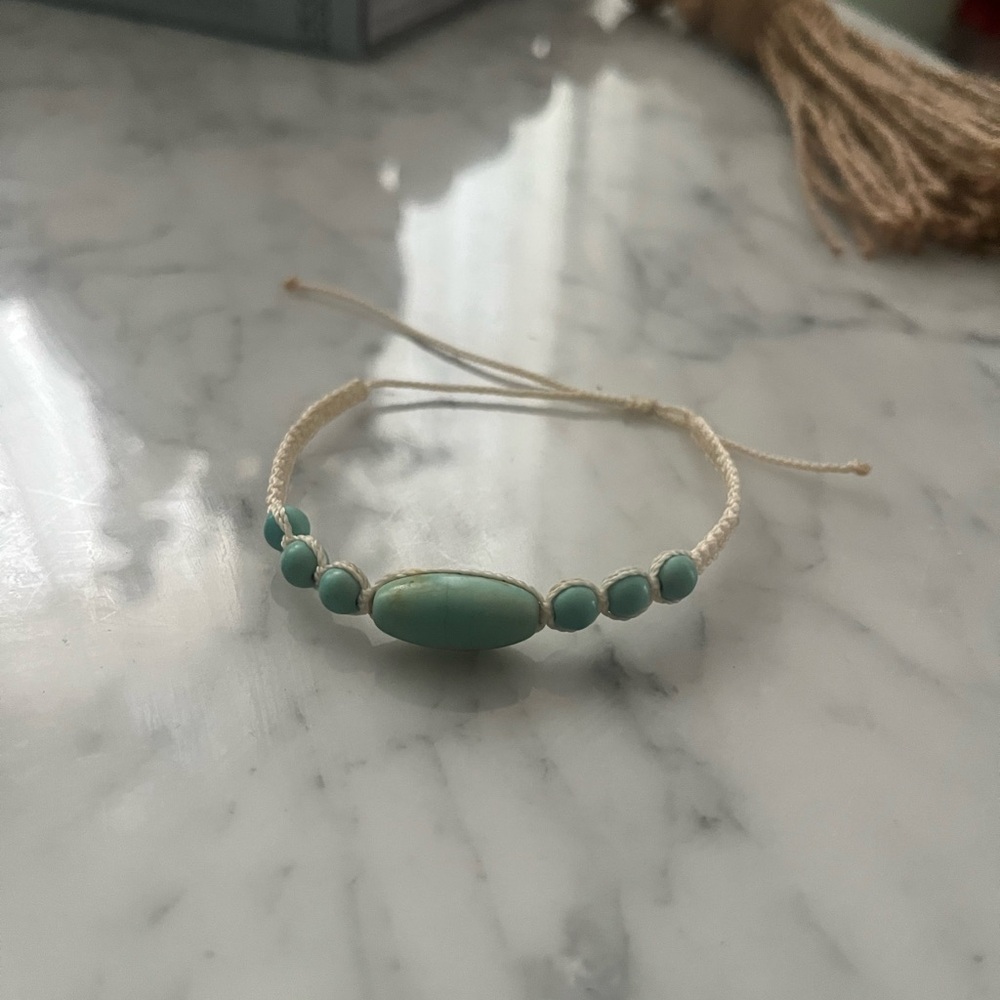 Teal beaded bracelet